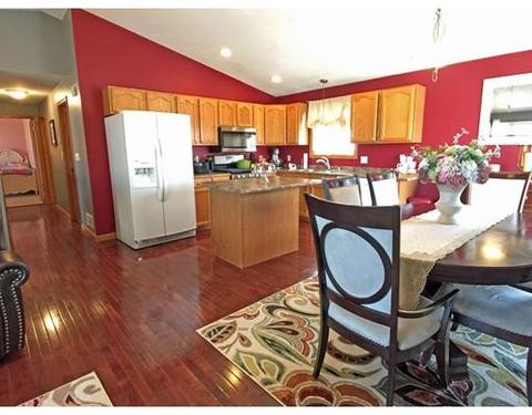 25 King St, Fall River, MA 02724 photo 6