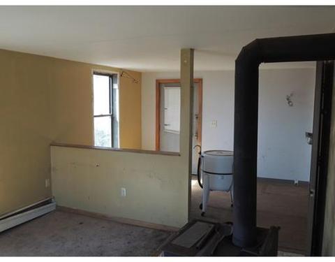 85 N Main St, Orange, MA 01364 photo 2
