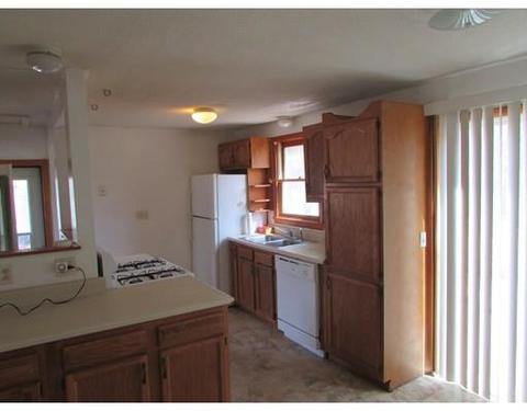 173 Stapleton Rd, Springfield, MA 01109 photo 8