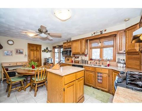 3 Landers Rd, Stoneham, MA 02180 photo 6