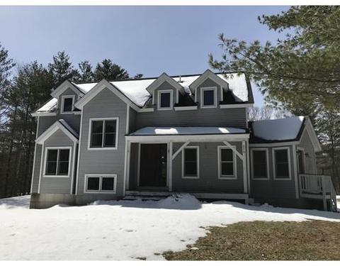 216 North St, Upton, MA 01568 photo 1