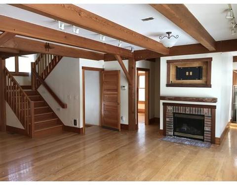 216 North St, Upton, MA 01568 photo 5