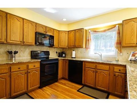 191 School St, Granby, MA 01033 photo 11