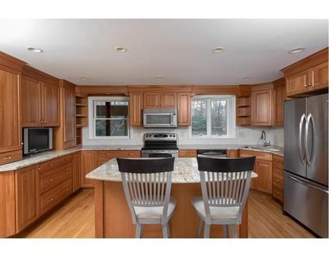 3 Sunset Ln, Hingham, MA 02043 photo 3