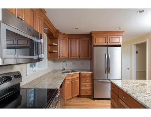 3 Sunset Ln, Hingham, MA 02043 photo 5