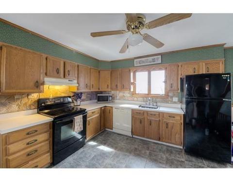 60 Bowker St, Worcester, MA 01604 photo 5