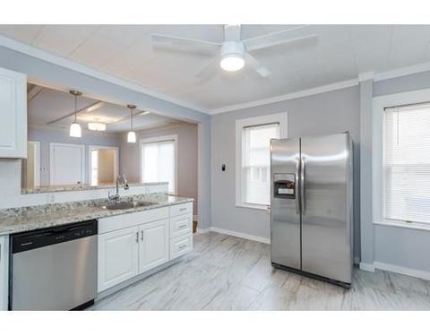 741 Saint James Ave, Springfield, MA 01104 photo 14