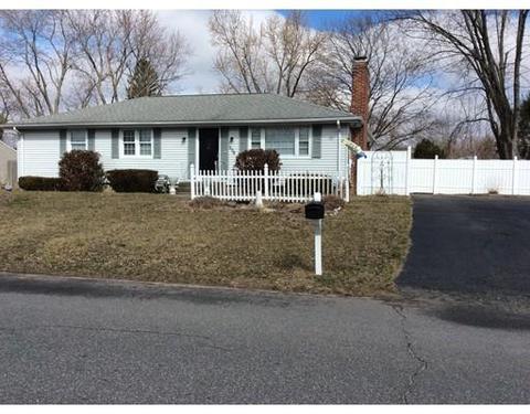 206 Mallowhill Rd, Springfield, MA 01129 photo 1