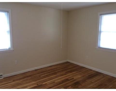 206 Mallowhill Rd, Springfield, MA 01129 photo 9