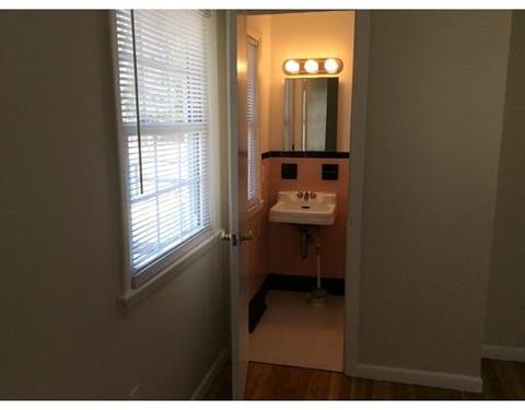 206 Mallowhill Rd, Springfield, MA 01129 photo 12