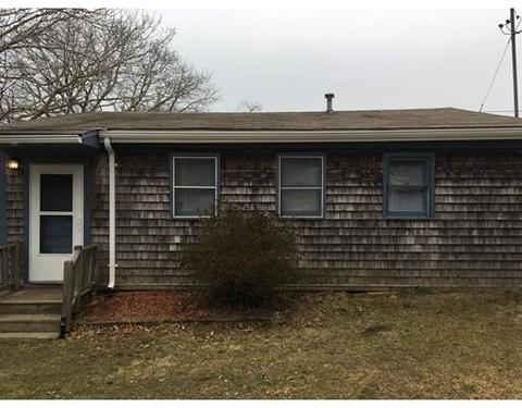 2 Tecumseh Ave, Fairhaven, MA 02719 photo 1