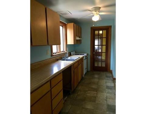 2 Tecumseh Ave, Fairhaven, MA 02719 photo 4