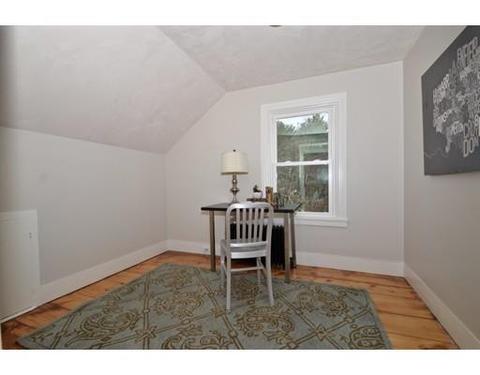 20 Pleasant St, Upton, MA 01568 photo 13