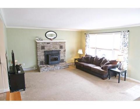 10 Victory Dr, Webster, MA 01570 photo 7
