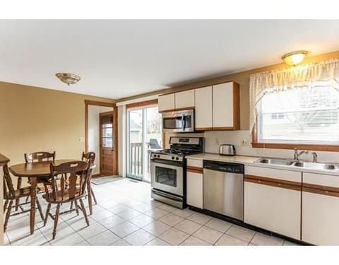 52 Pinecrest Dr, Springfield, MA 01118 photo 12