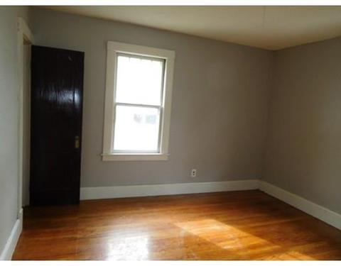 406 Page Blvd, Springfield, MA 01104 photo 9