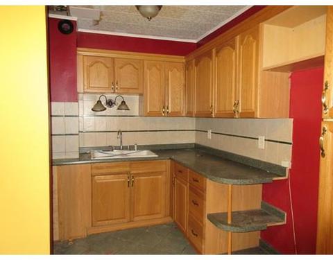52 Huard St, Fall River, MA 02721 photo 4