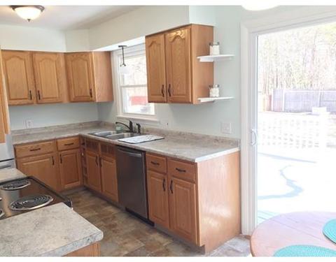 113 Brandon Ave, Springfield, MA 01119 photo 4