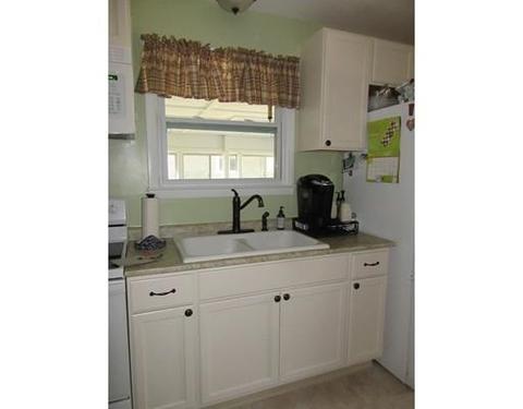944 Ryan Rd, Florence, MA 01062 photo 3