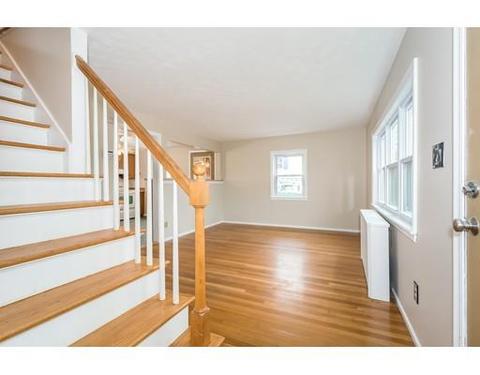 45 Greendale Ave, Worcester, MA 01606 photo 4