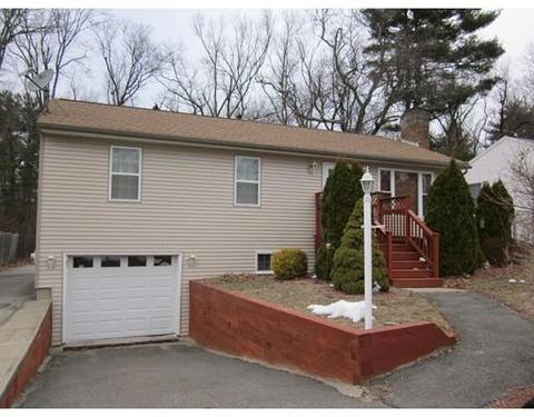 378 Parkerview St, Springfield, MA 01129 photo 1