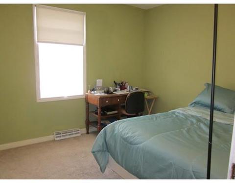 378 Parkerview St, Springfield, MA 01129 photo 13