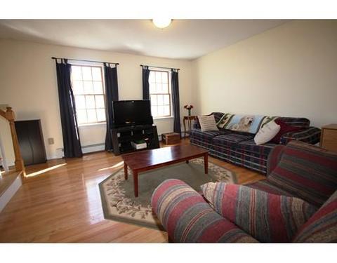 28 Dodge Hill Rd, Sutton, MA 01590 photo 4