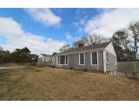 122 Upper County Rd, Dennis, MA 02639 photo 2