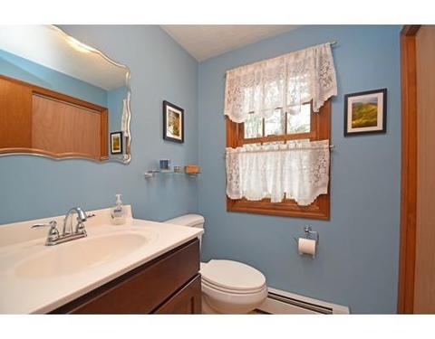 20 Merrill Rd, Sutton, MA 01590 photo 10