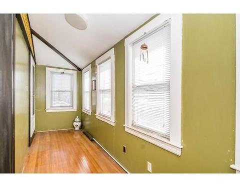 13 Arlington St, Everett, MA 02149 photo 12