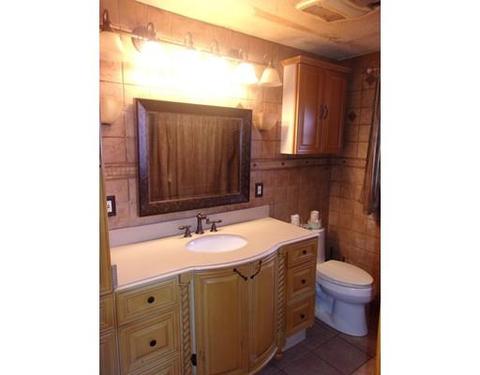 970 Norman St, Fall River, MA 02721 photo 11