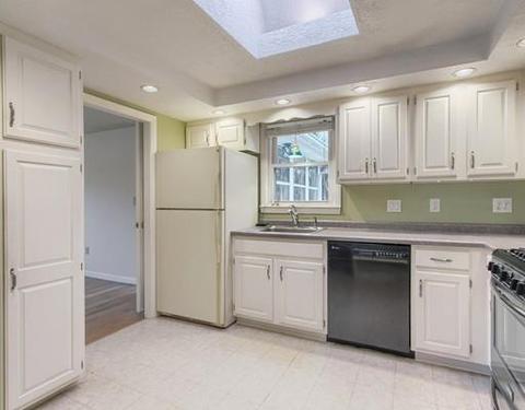 31 Dix Rd, Maynard, MA 01754 photo 9