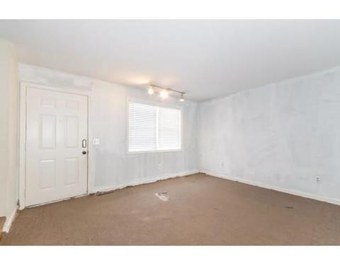 100 Odion St, Springfield, MA 01118 photo 20