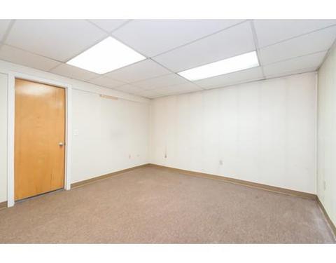 100 Odion St, Springfield, MA 01118 photo 17