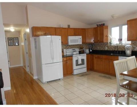 21 Benson, Worcester, MA 01604 photo 3