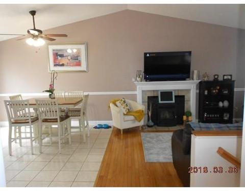 21 Benson, Worcester, MA 01604 photo 5