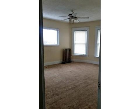 8 Liscomb St, Worcester, MA 01604 photo 10