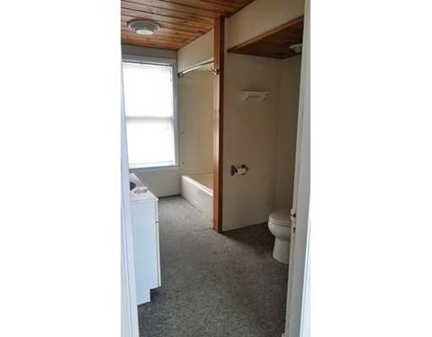 8 Liscomb St, Worcester, MA 01604 photo 7