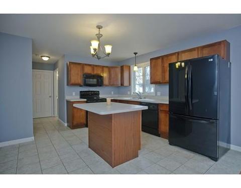 107 Arthur St, Springfield, MA 01104 photo 9