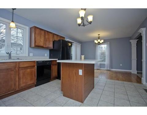 107 Arthur St, Springfield, MA 01104 photo 10