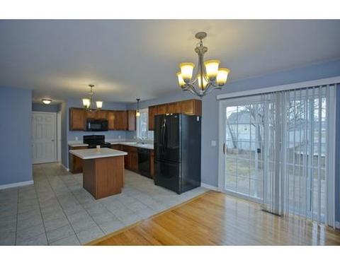 107 Arthur St, Springfield, MA 01104 photo 7