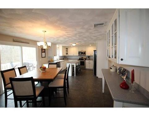 9 Station St, Attleboro, MA 02703 photo 8