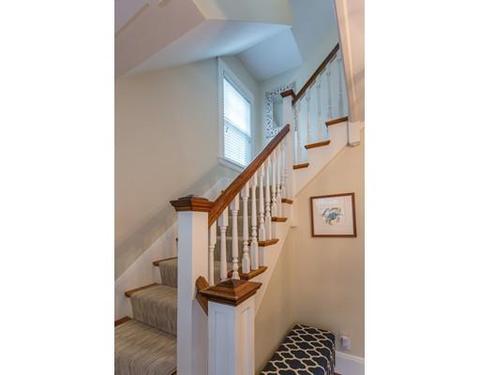 9 Bertram St, Beverly, MA 01915 photo 15