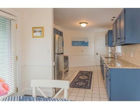 9 Bertram St, Beverly, MA 01915 photo 10