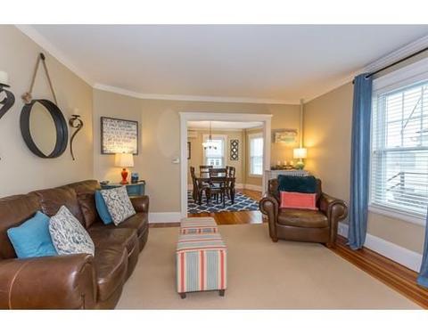 9 Bertram St, Beverly, MA 01915 photo 4