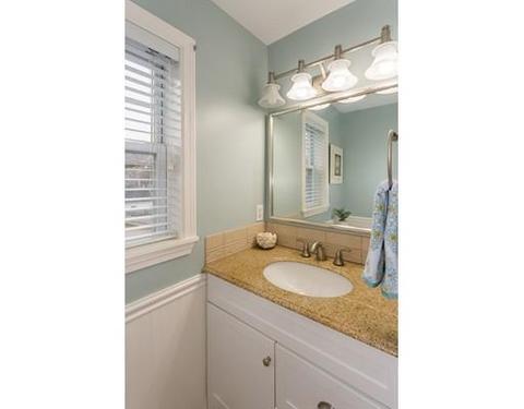 9 Bertram St, Beverly, MA 01915 photo 21
