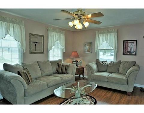 155 Cedar St, Sturbridge, MA 01518 photo 8