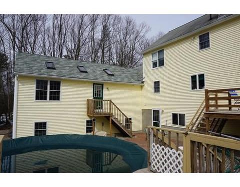 155 Cedar St, Sturbridge, MA 01518 photo 2