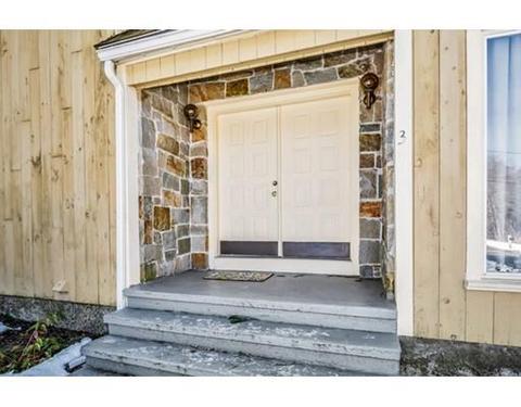 3 Lynn St, Canton, MA 02021 photo 4