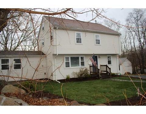 71 Harrison Ave, Gloucester, MA 01930 photo 2